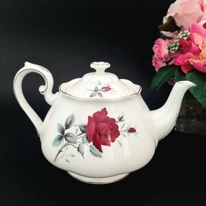 Royal Albert Sweet Romance Tea Pot Bone China England